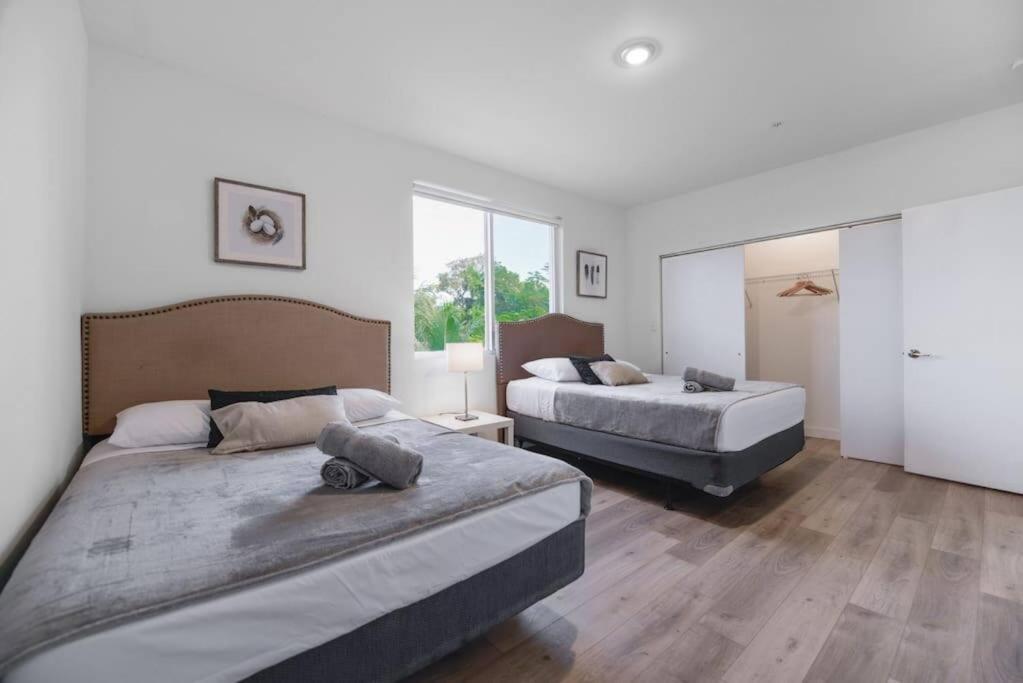 Amazing Town House 15 Min From The Beach Wfree Parking Villa Miami Exteriör bild